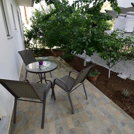 Magenta Appartement Igoemenitsa Buitenkant foto